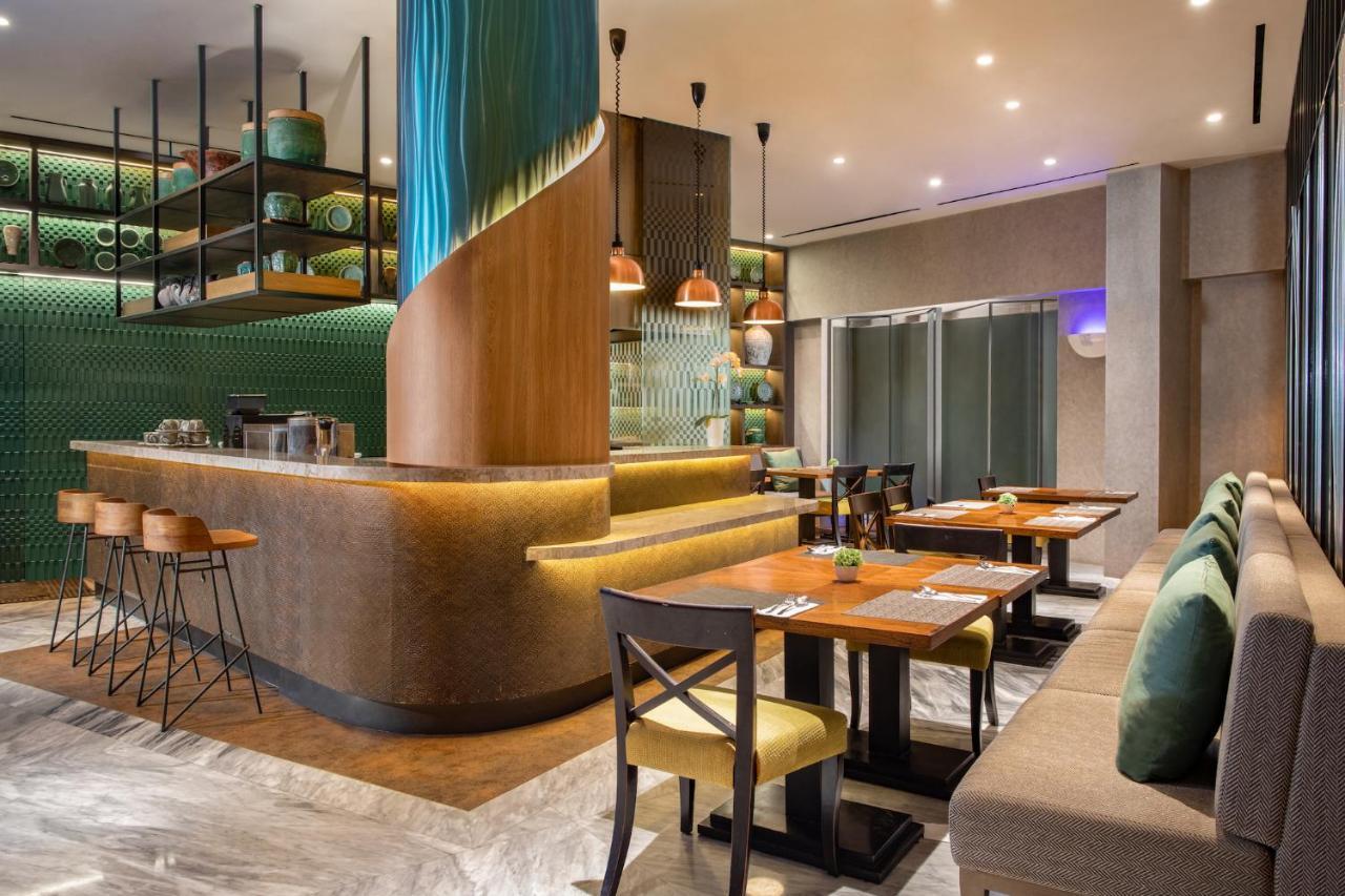 Oakwood Suites Kuningan Jakarta Exterior photo