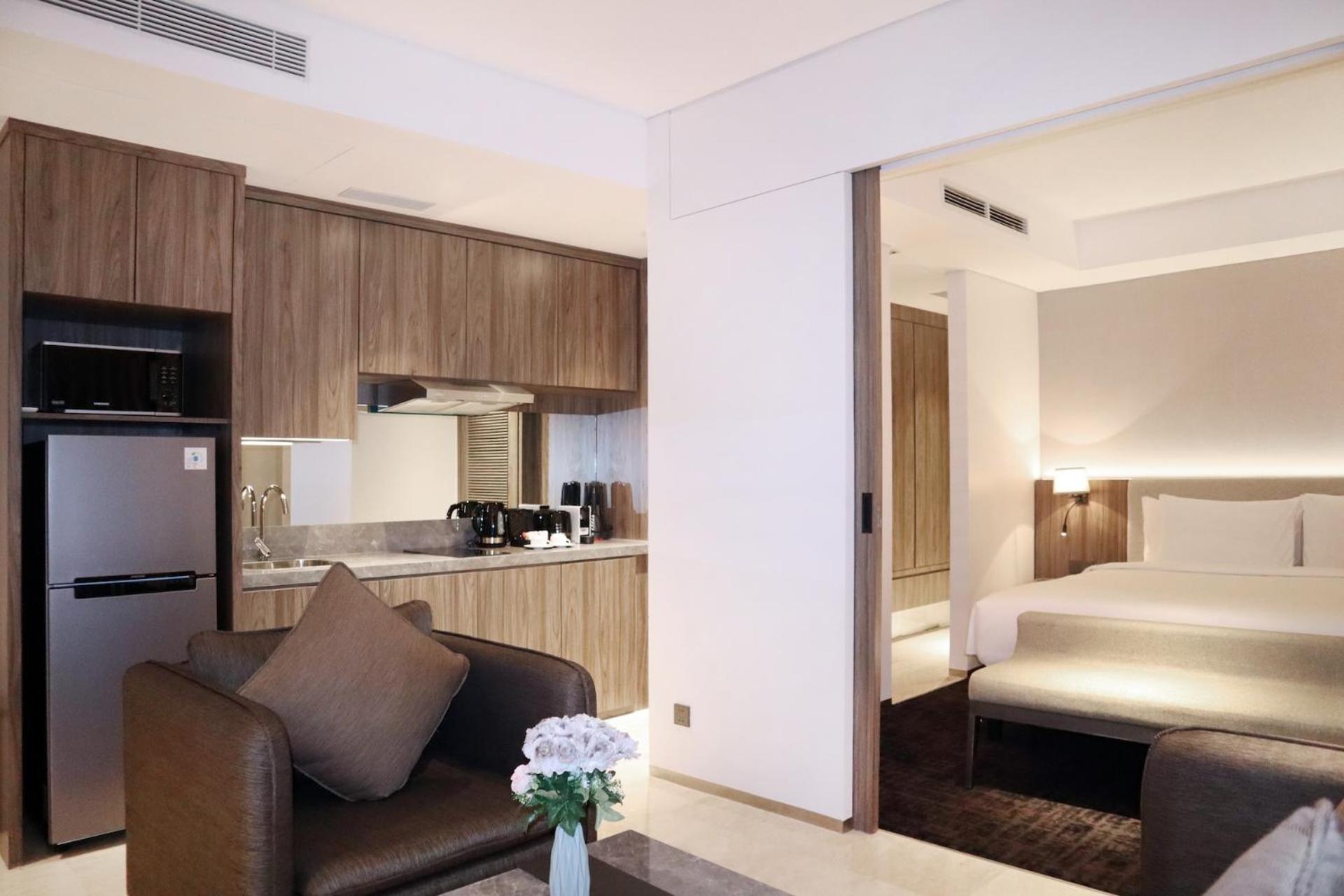 Oakwood Suites Kuningan Jakarta Exterior photo